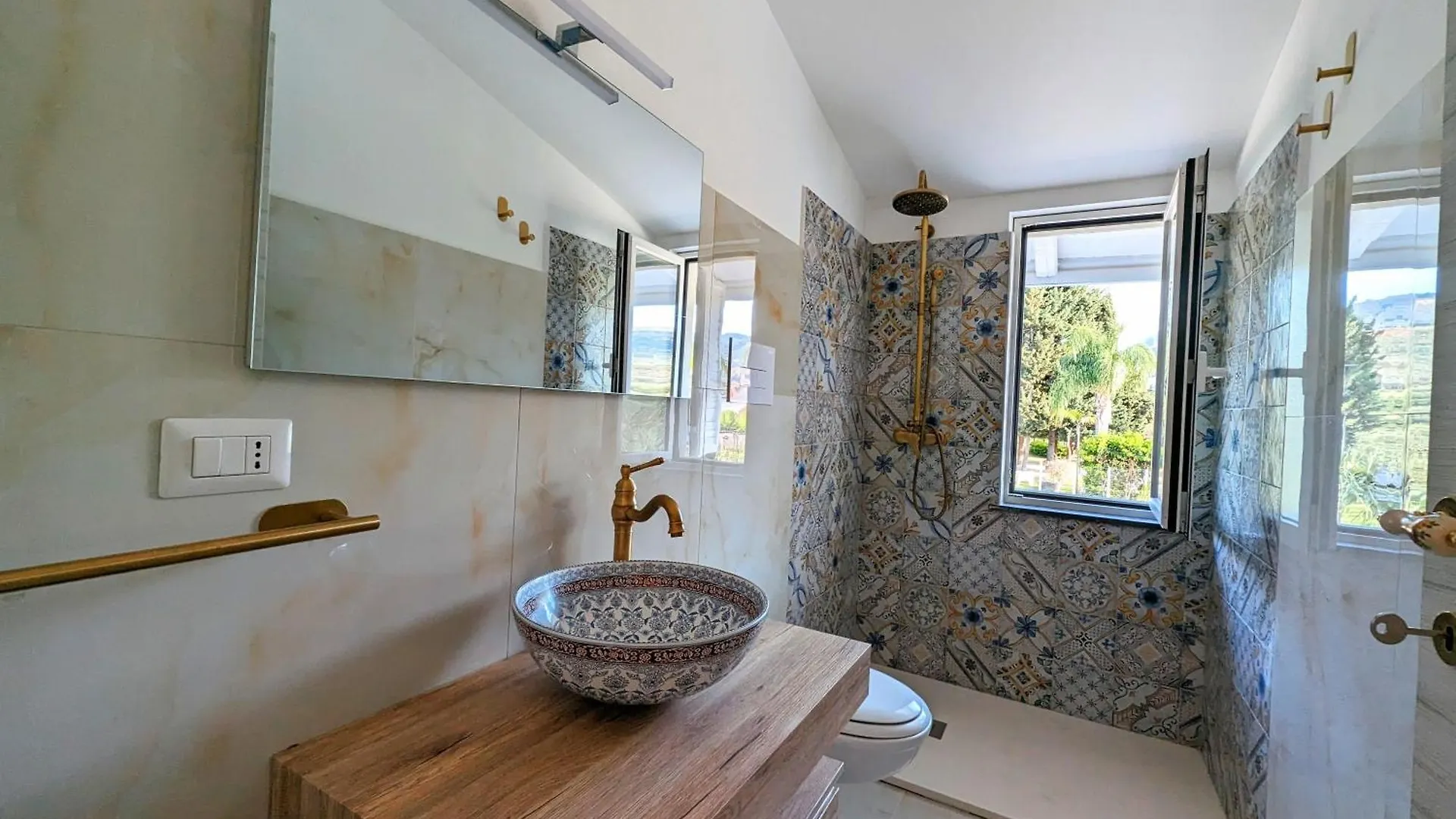 Villa Dafne Torrenova  Italy